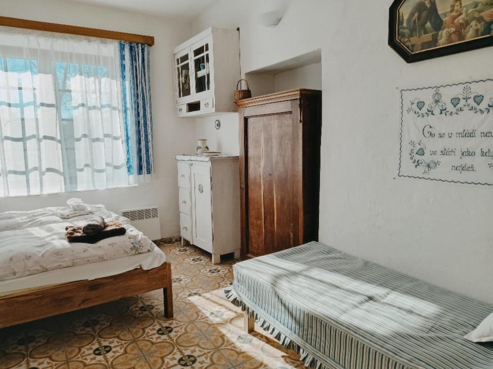Ubytovani Pod Jilmem Zar Exterior photo